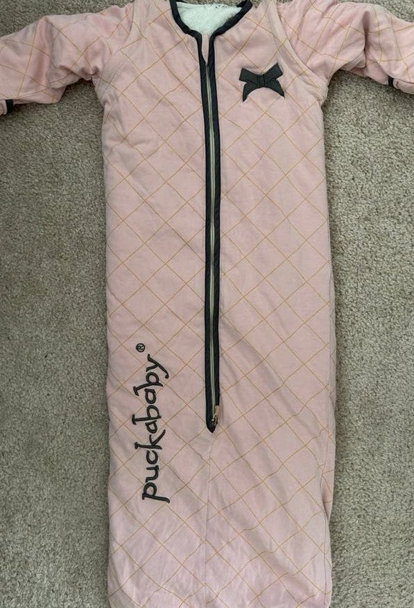 Puckababy 4 seizoenen slaapzak roze met strik en rits, Kinderen en Baby's, Ophalen, Gebruikt, Puckababy, Gevoerd