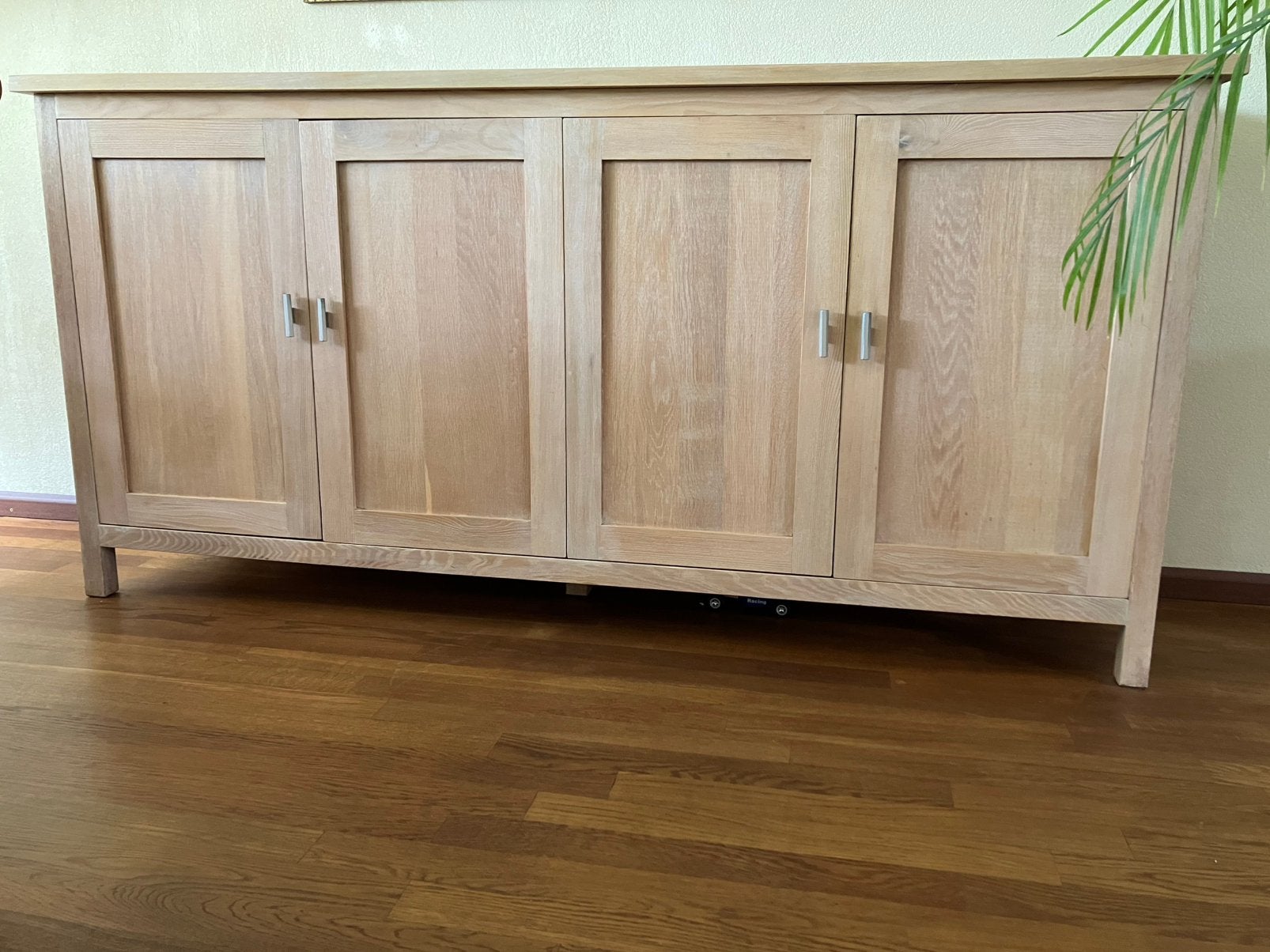 Massief houten dressoir, Ophalen, Met deur(en), 150 tot 200 cm, Eikenhout