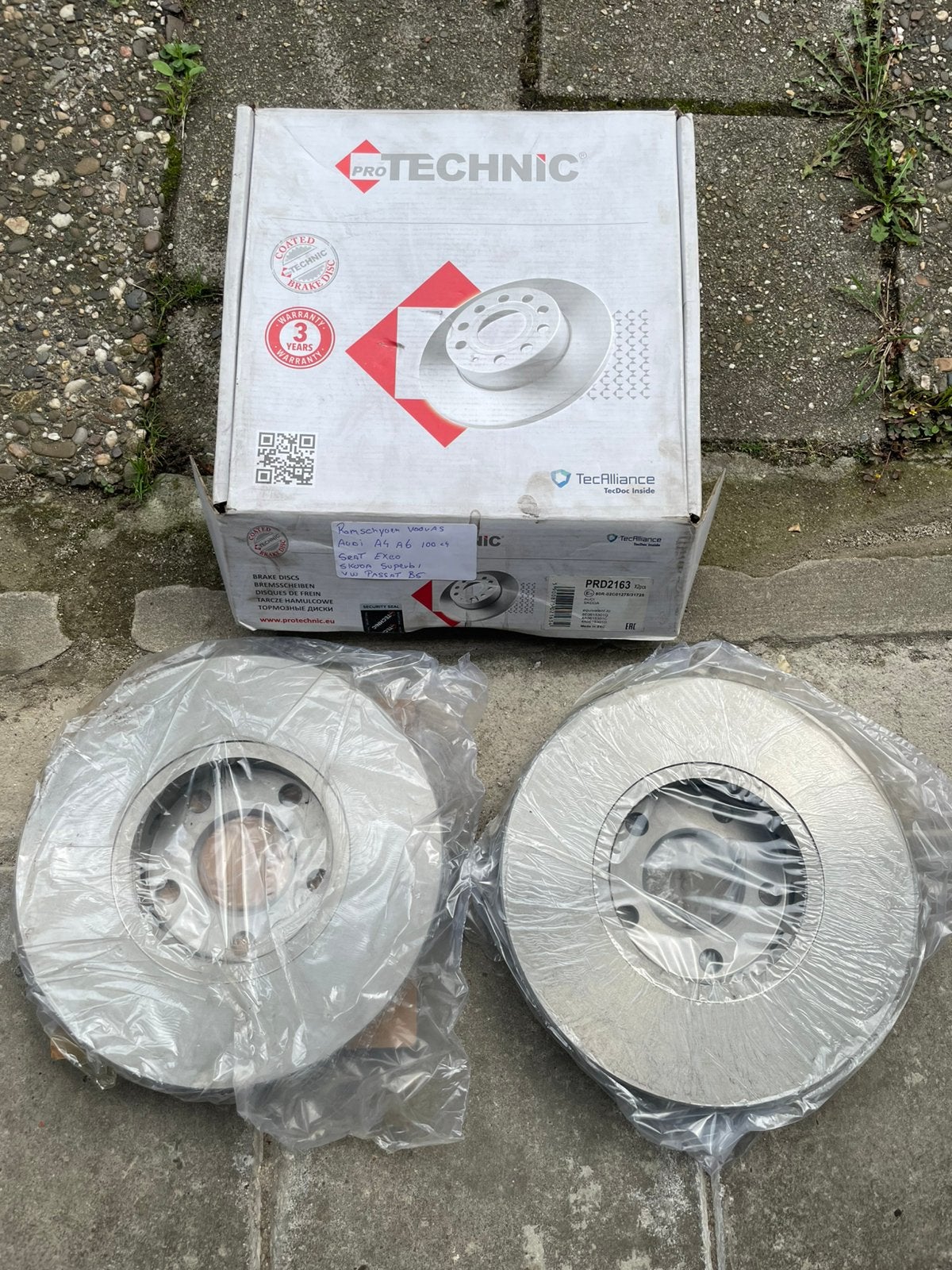 Nieuw set remschijven vooras audi Seat Skoda VW, Ophalen of Verzenden
