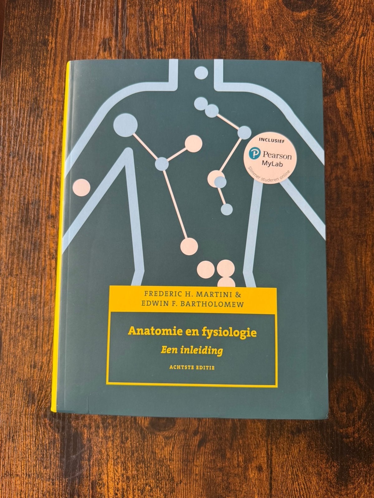 Anatomie en fysiologie – 8e editie, Boeken, Ophalen of Verzenden, Zo goed als nieuw, Overige niveaus