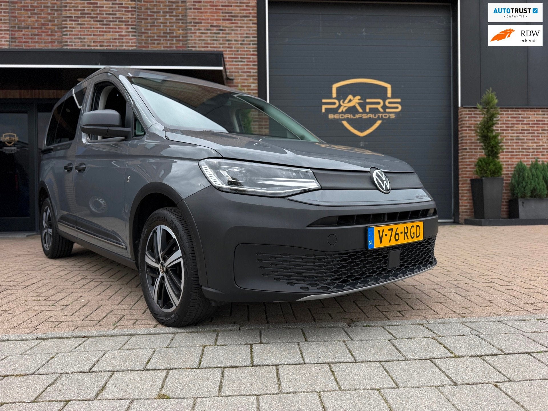 Volkswagen Caddy Cargo 1.5 TSI Exclusive PAN AMERICANA IQ-Li, Auto's, Voorwielaandrijving, Dealer onderhouden, Stof, 4 cilinders
