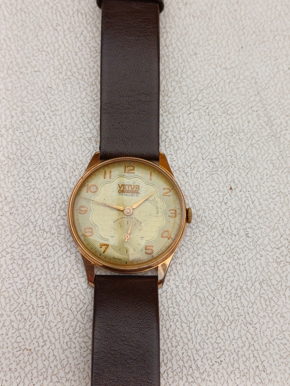 Vintage Vetur Zwitsers herenhorloge – Unieke wijzerplaat, Verzenden, Staal, Overige merken, 1960 of later