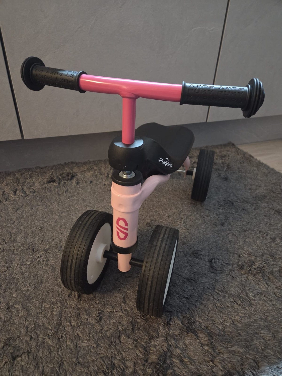 Pukylino loopfiets vanaf 1 jaar tot 2 jaar oud., Fietsen en Brommers, Fietsen | Kinderfietsjes, Ophalen of Verzenden, Zo goed als nieuw