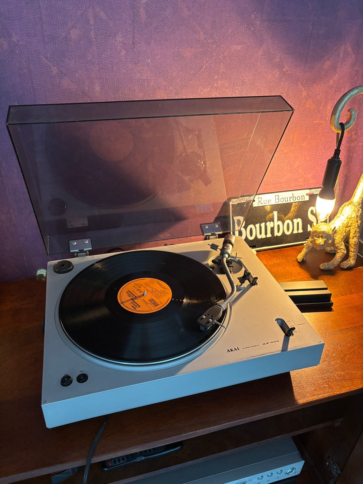 AKAI AP - 001 platenspeler, Ophalen, Automatisch, Zo goed als nieuw, Platenspeler