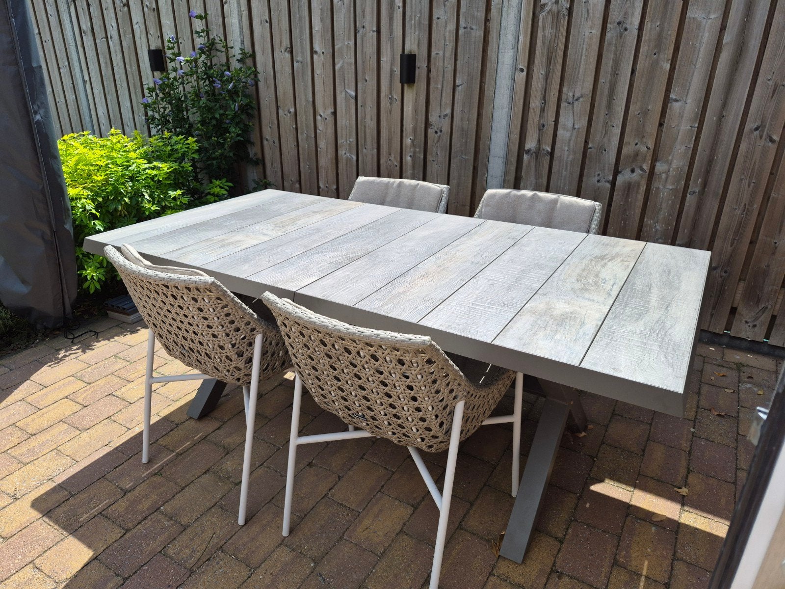 Tuinset uitschuifbare tuintafel (ottowa) + 4 tuinstoelen, Ophalen, Zo goed als nieuw, Eettafel