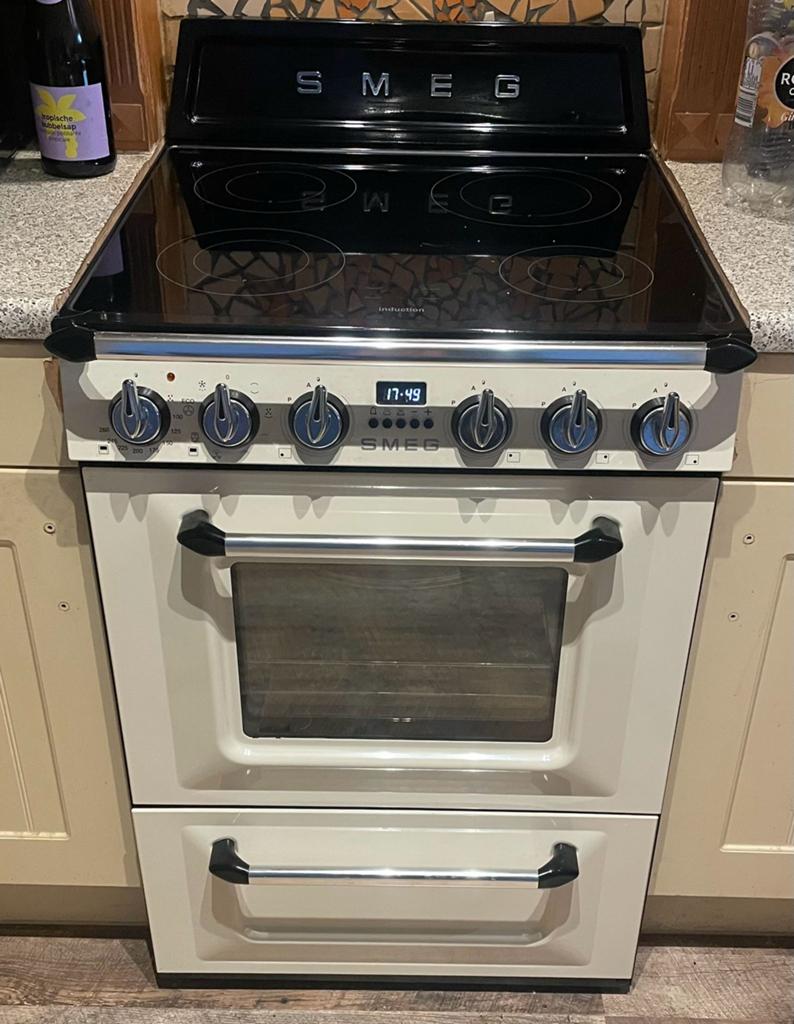 Smeg Victoria Inductie Fornuis / Oven – Retro Creme – TR60IP, Ophalen