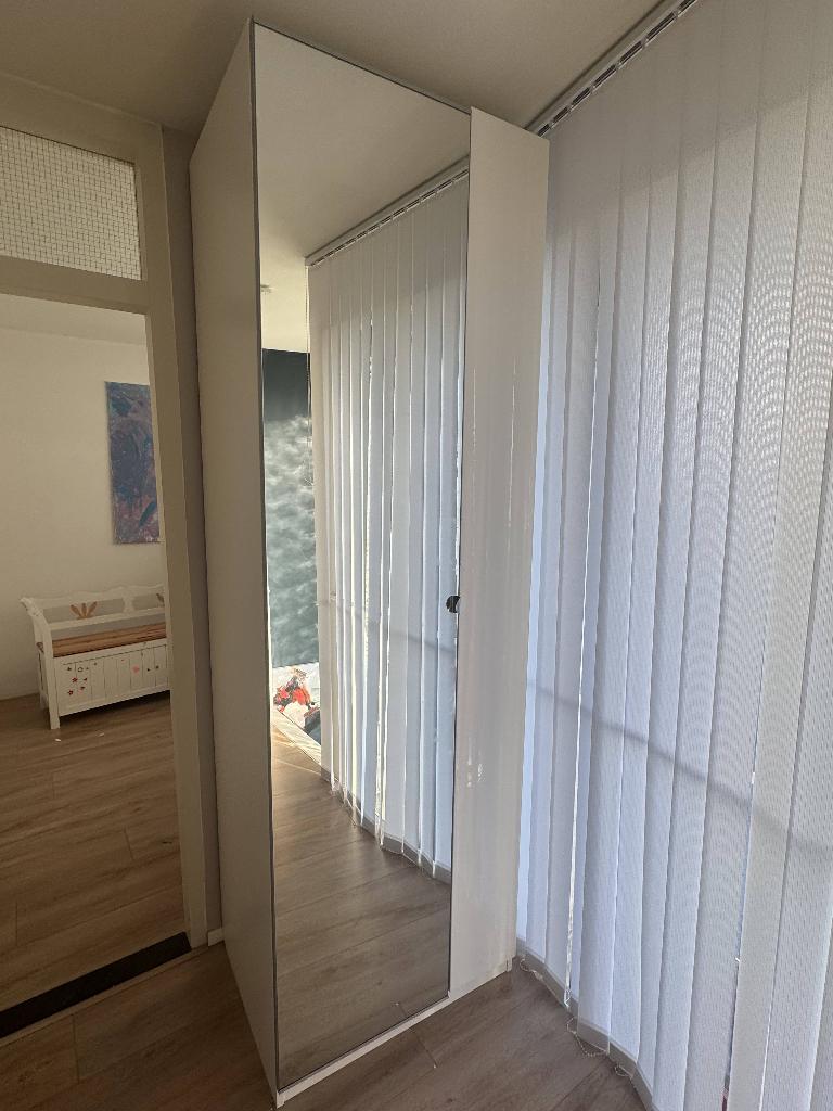 Ikea kleding kast met spiegel 75 br, 60 diep, 236 hoog, Ophalen, Met deur(en), 200 cm of meer, 50 tot 100 cm