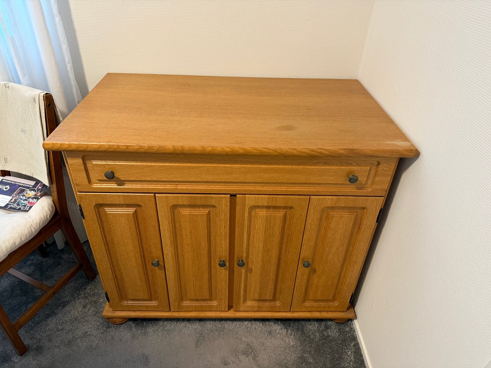 Blank eiken kastje 105 x 61 x 88 met lade en plank, Ophalen, Met plank(en), Gebruikt, 100 tot 150 cm