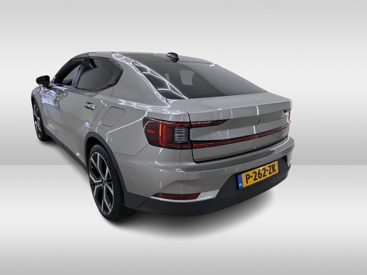 Polestar 2 DUAL MOTOR 408PK PERFORMANCE PILOT PLUS 78 KWH |, Auto's, Gebruikt, 24 min, Vierwielaandrijving, 408 pk