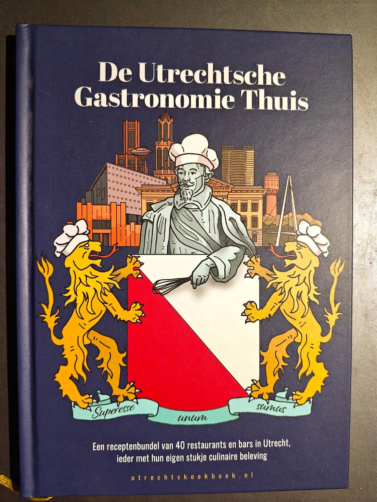 De Utrechtsche Gastronomie Thuis - Receptenbundel (2021), Ophalen of Verzenden, Zo goed als nieuw, Nederland en België