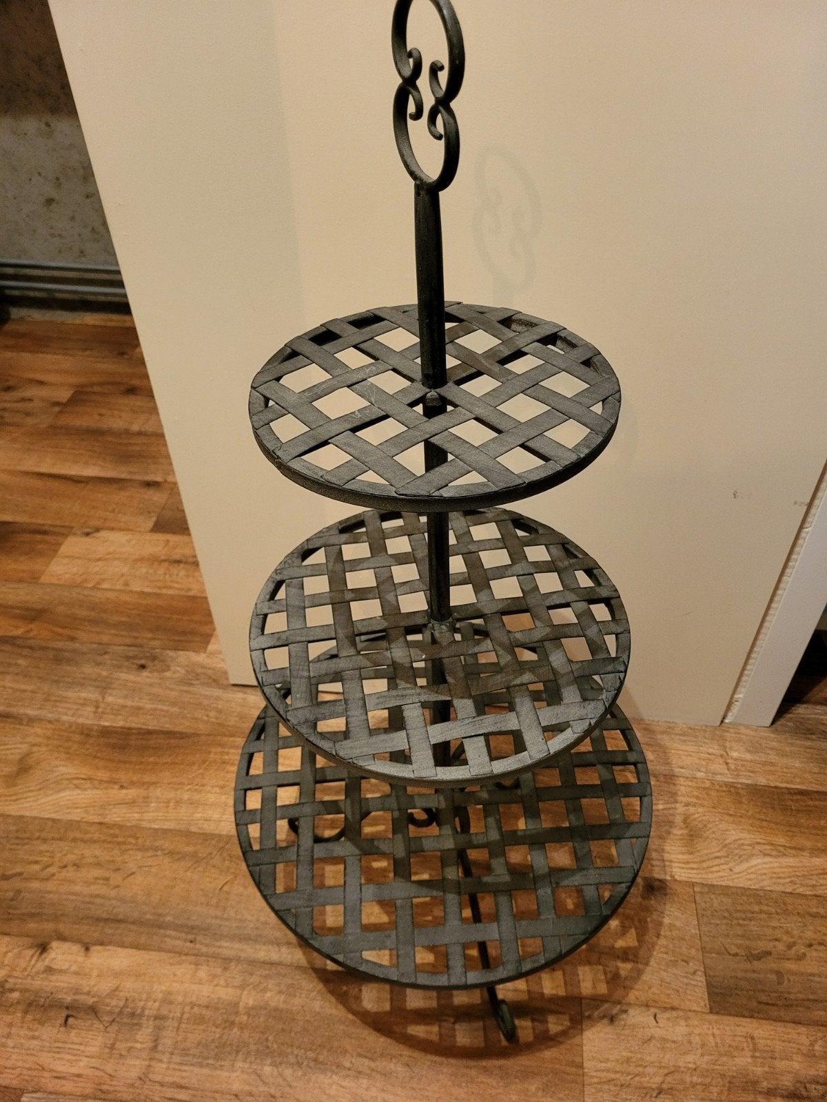 etalage metalen zware etagere.. TEAB, Ophalen, Overige typen, Metaal, Met handvat