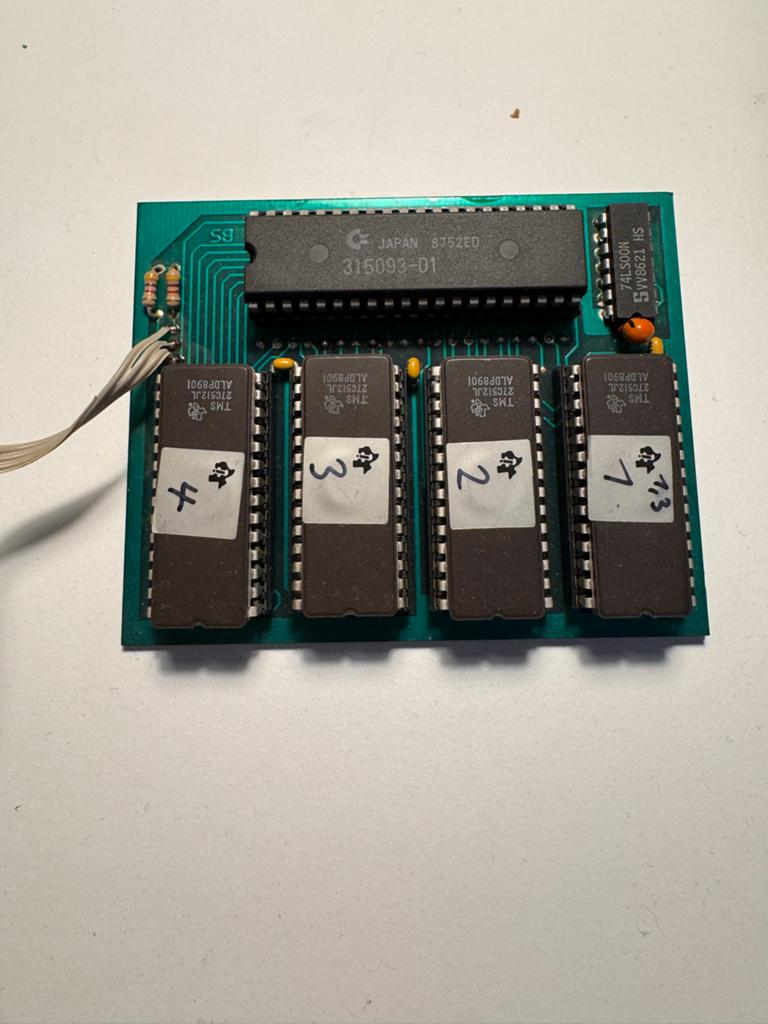 Amiga 2000 Kickstart Switch met 1.2 en 1.3 ROMs, Ophalen of Verzenden