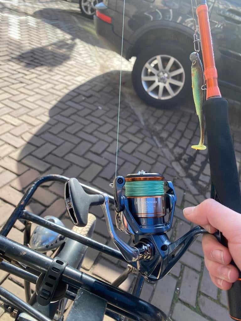 Wilt u ee jonge visser blij maken geef u oude visspullen!, Ophalen of Verzenden