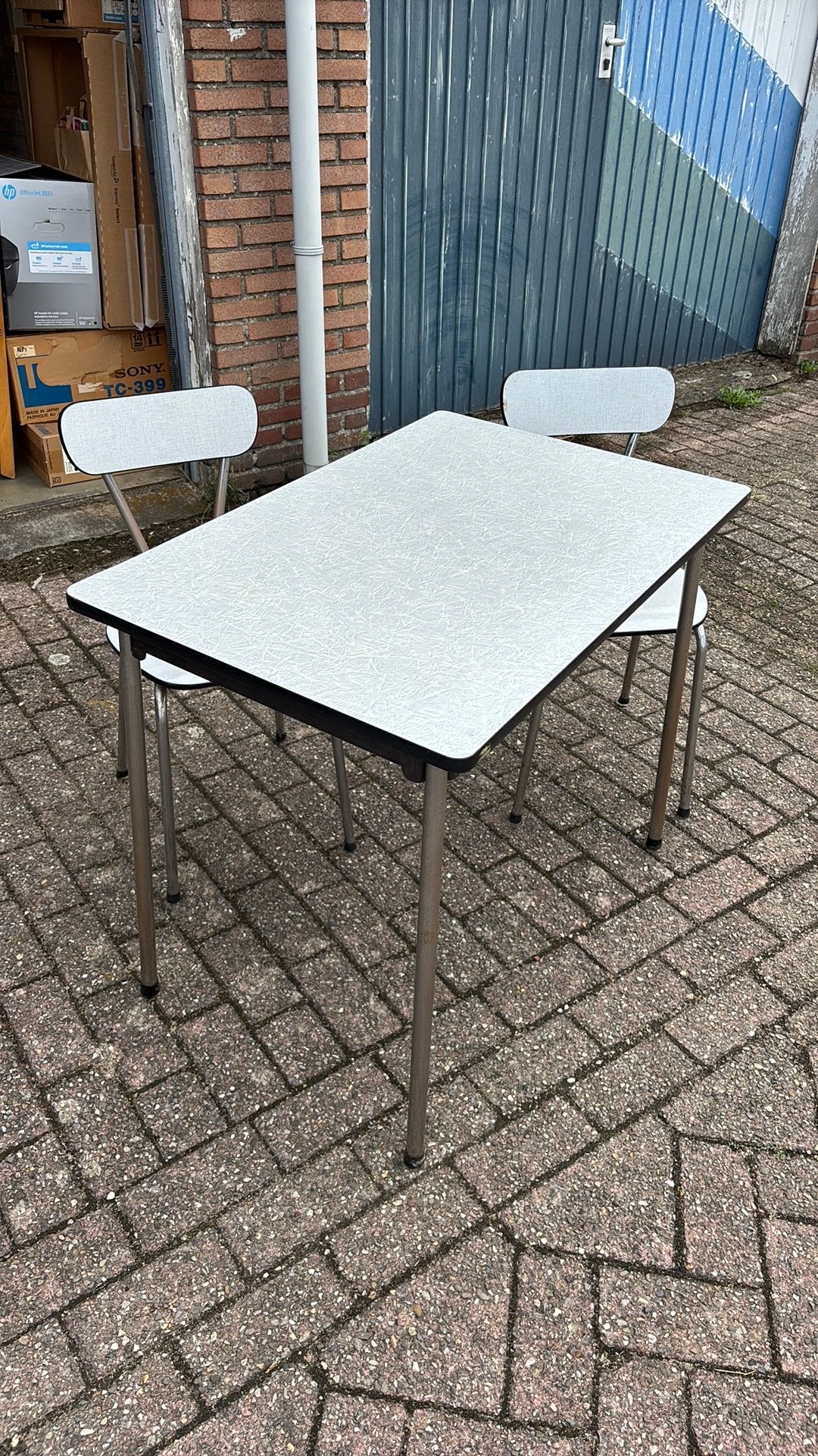 Formica tafeltje en twee stoeltjes vintage jaren 50/60, Caravans en Kamperen, Kampeermeubelen, Ophalen, Gebruikt, Overige