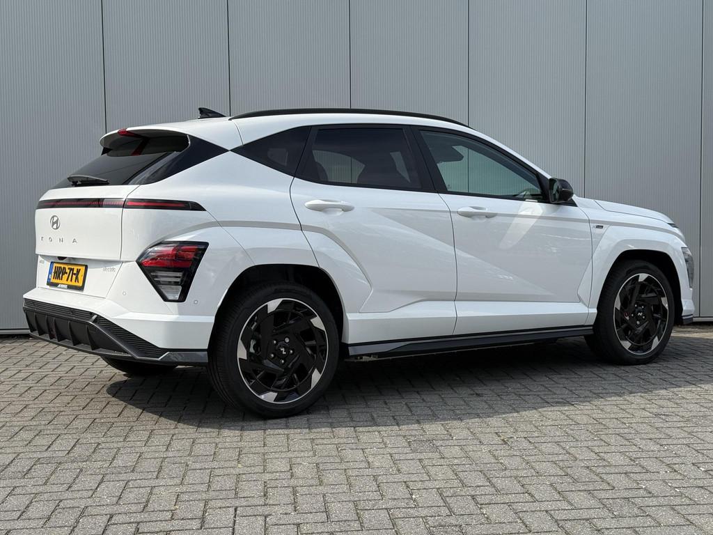 Hyundai KONA Electric N Line 65.4 kWh / Dynamische Routeplan, Verwarming stoelen achter, Wit, Kona, 300 kg