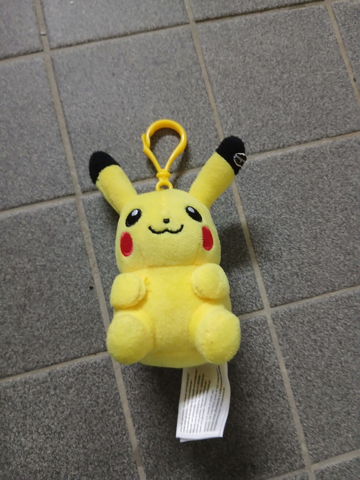Leuke Pikachu sleutelhanger knuffel, Geel, Overige typen, Ophalen of Verzenden, Klein (minder dan 20 cm)