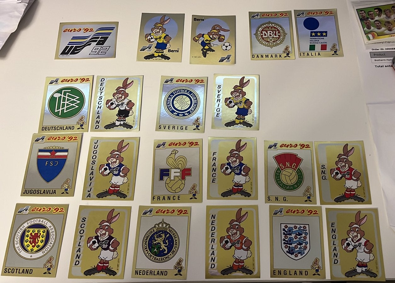 Panini EK 1992 Badges Compleet 21 stickers, Verzenden, Nederland