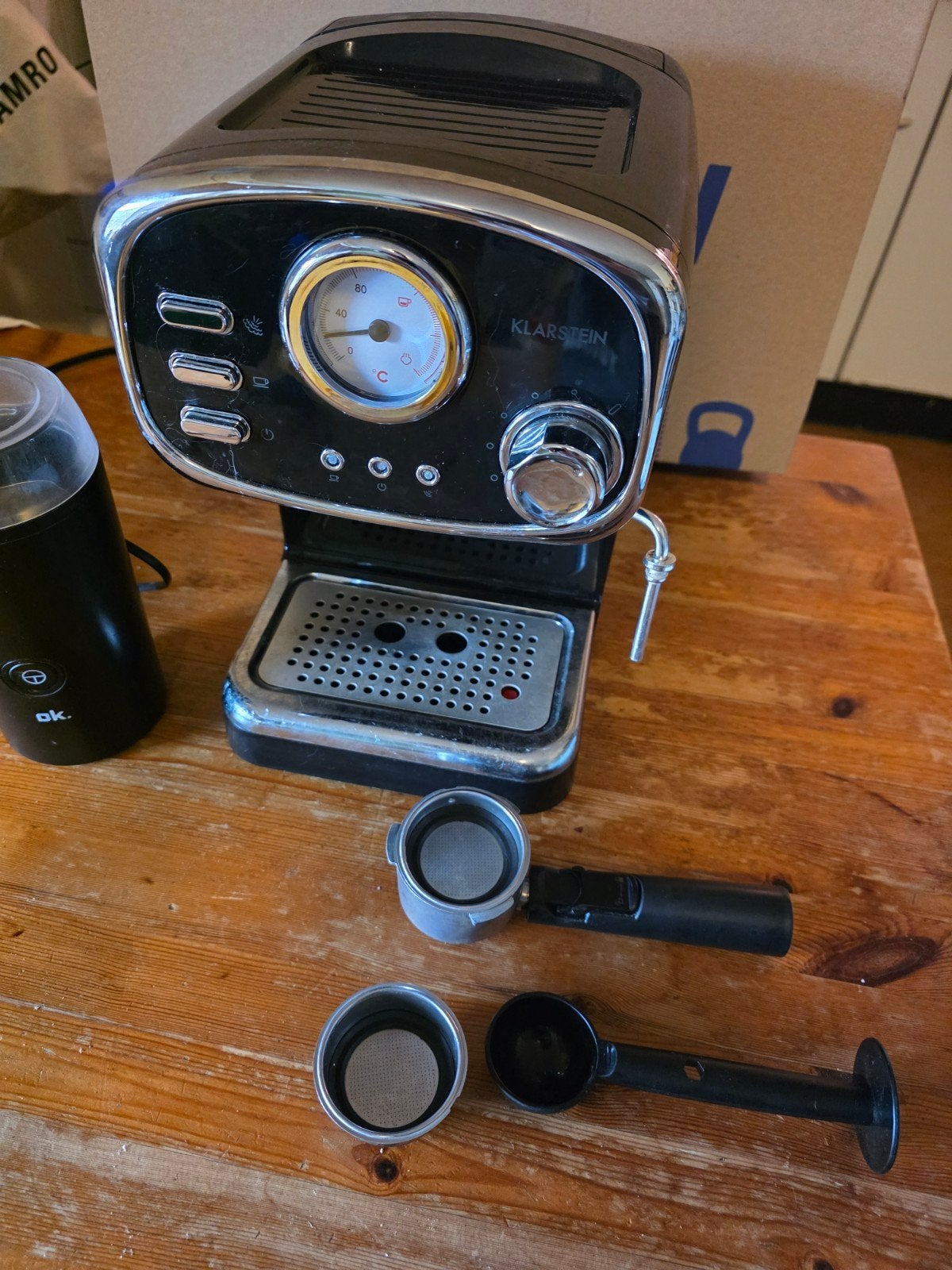 Koffie apparaat pistonmachine met bonenmaler, Stoompijpje, Gebruikt, Espresso apparaat, Ophalen of Verzenden