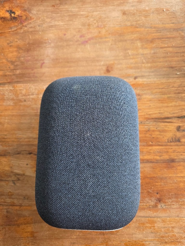 Google Nest Audio Wit / Grijs – Slimme Speaker – T.e.a.b., Ophalen, Slimme speaker, Bluetooth, Minder dan 60 watt
