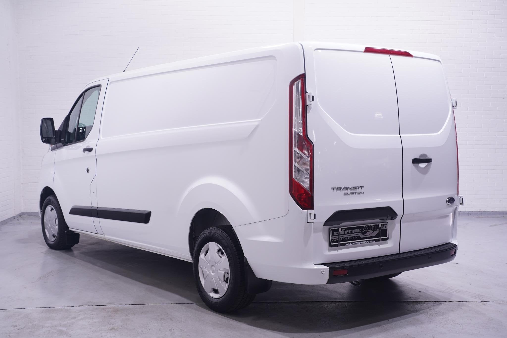 Ford Transit Custom 2.0 TDCi 130 pk L2H1 Navi, Camera, Apple, Voorwielaandrijving, Stof, Gebruikt, 4 cilinders