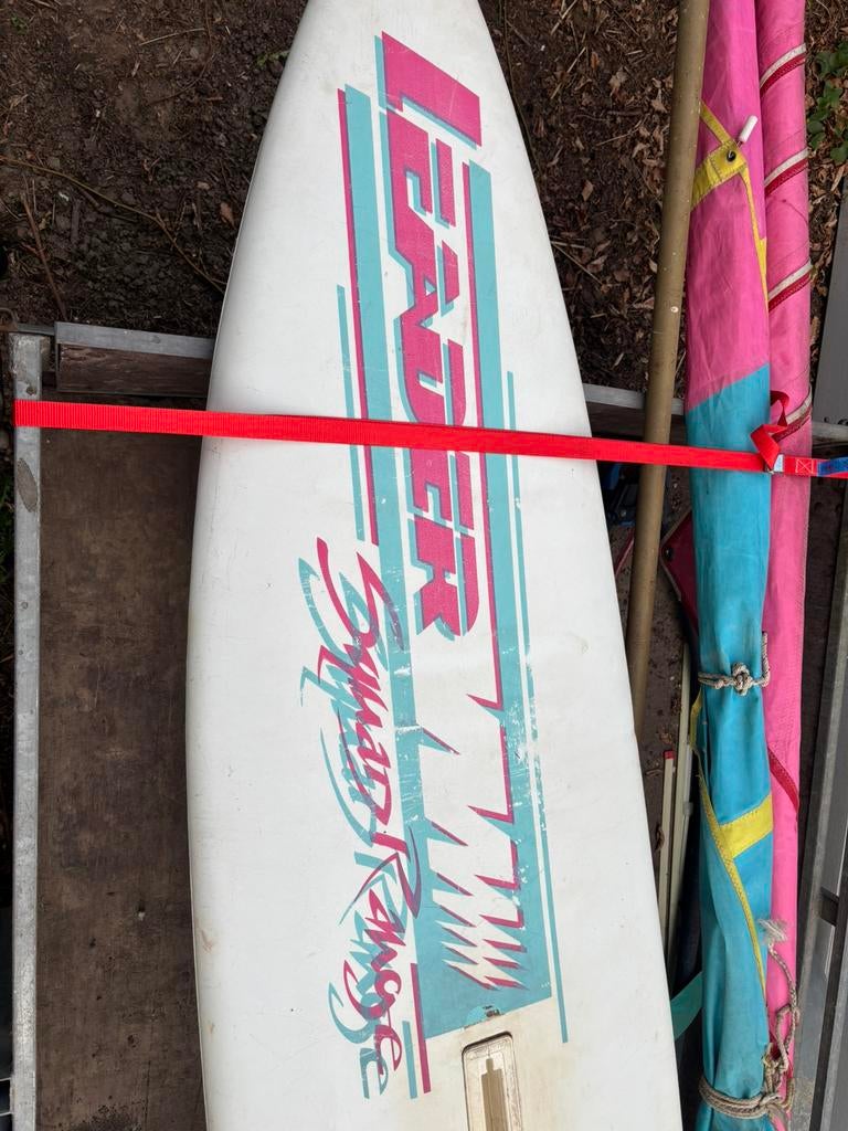 Surfplank met zijl compleet, Ophalen of Verzenden, Zo goed als nieuw, 5 tot 7 m²