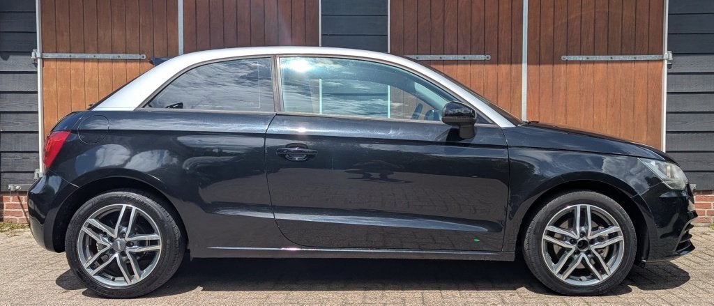 Audi A1 1.4 TFSI Attraction | Bluetooth | Distributieketting, Auto's, Audi, Voorwielaandrijving, Euro 5, 4 stoelen, Zwart
