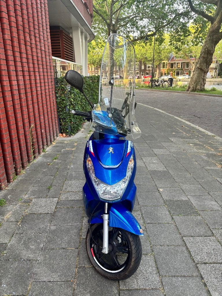 Peugeot Kisbee RS, Ophalen, Zo goed als nieuw, Benzine, Peugeot