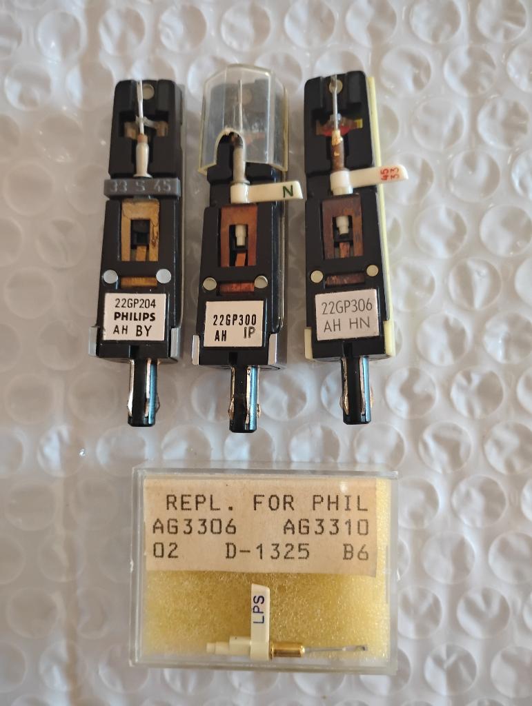 Philips-elementen en -naald, Ophalen of Verzenden, Gebruikt, Platenspeler-onderdeel, Philips