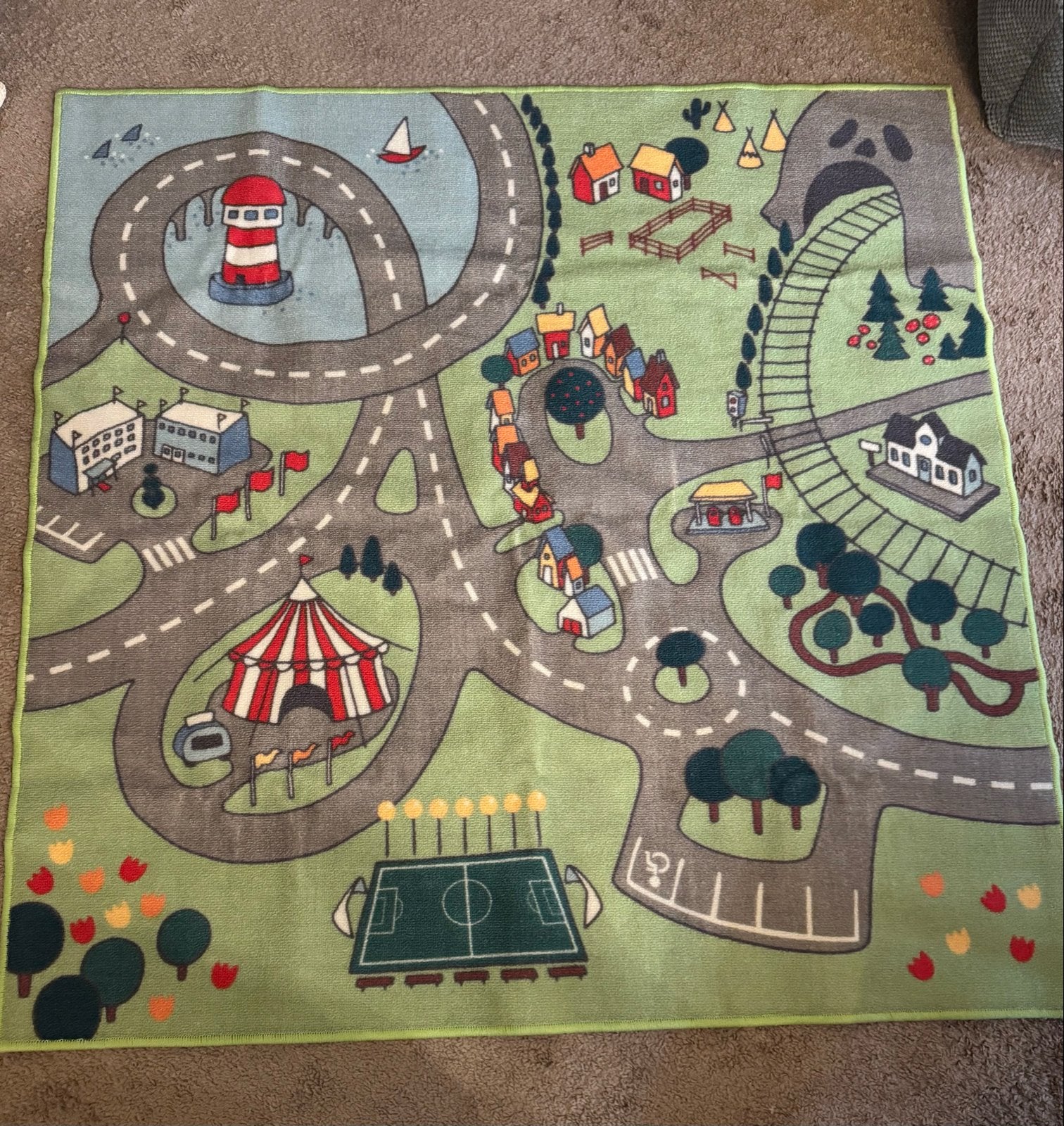 Speelkleed vloerkleed IKEA stadsdel 130x133, Gebruikt, Vierkant, Ophalen of Verzenden, Groen