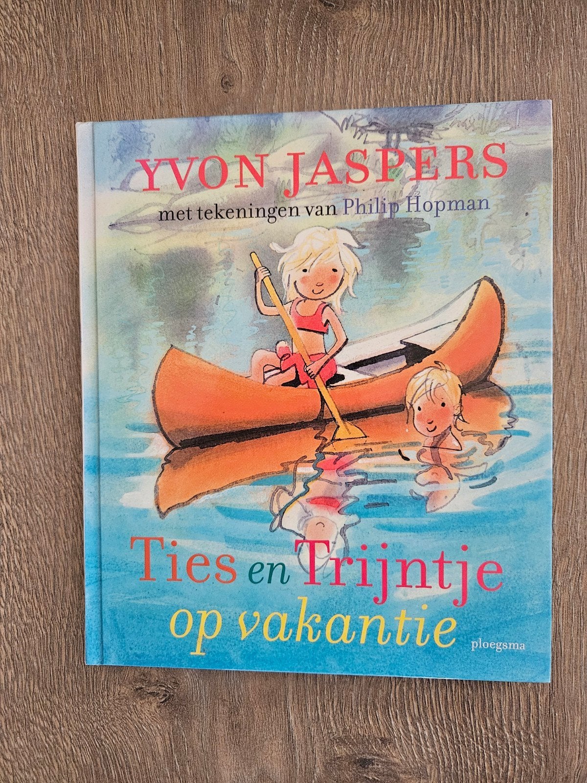 Ties en Trijntje op vakantie - Yvon Jaspers, Ophalen of Verzenden, Zo goed als nieuw, Yvon Jaspers, Fictie algemeen
