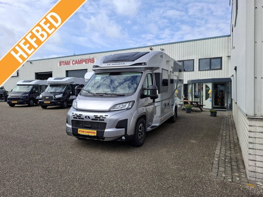 Adria Matrix Supreme 670 SL Alde, oven leer acc, aut, Automaat, 7 tot 8 meter, Bedrijf, Diesel