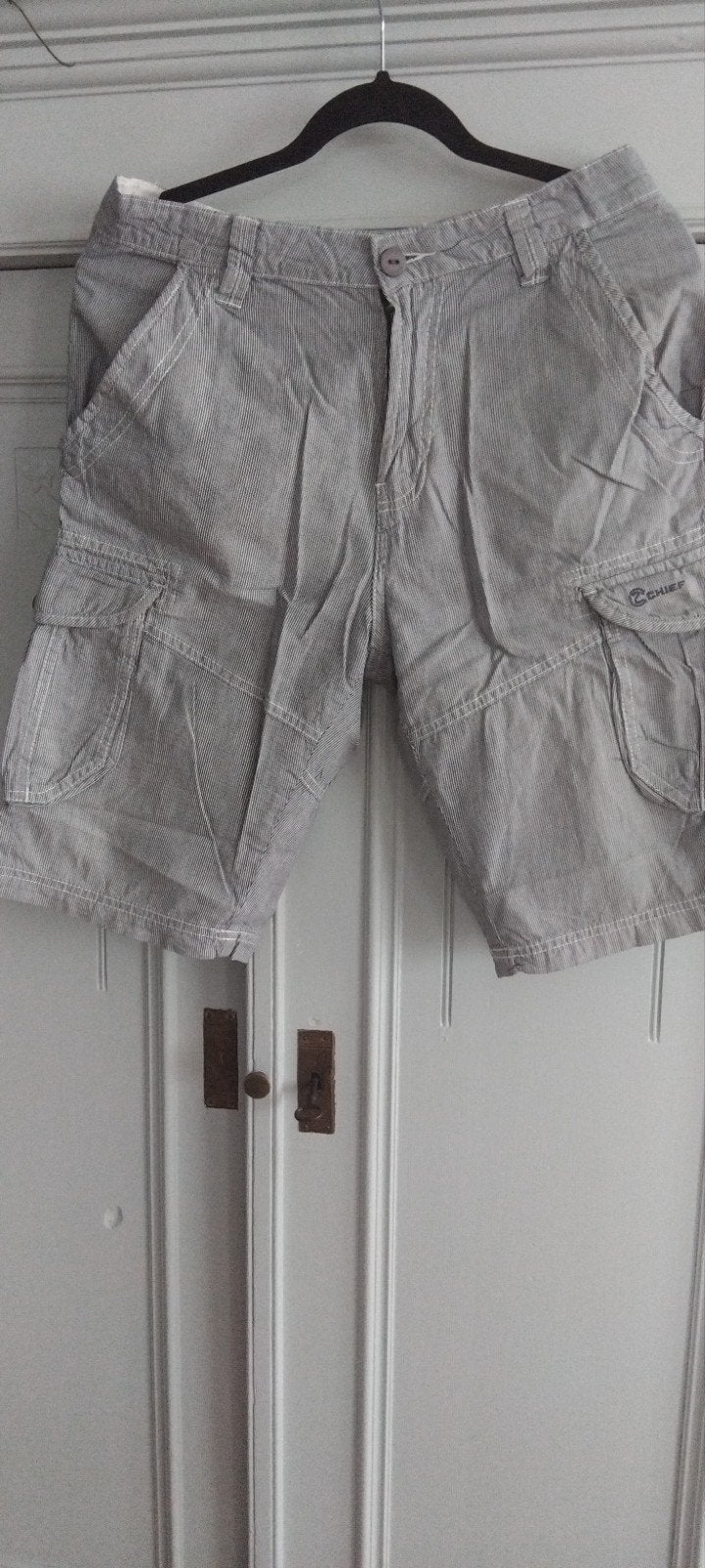 Chief Cargo Shorts Maat S - Grijs gestreept, Chief, Ophalen of Verzenden, Zo goed als nieuw, Grijs