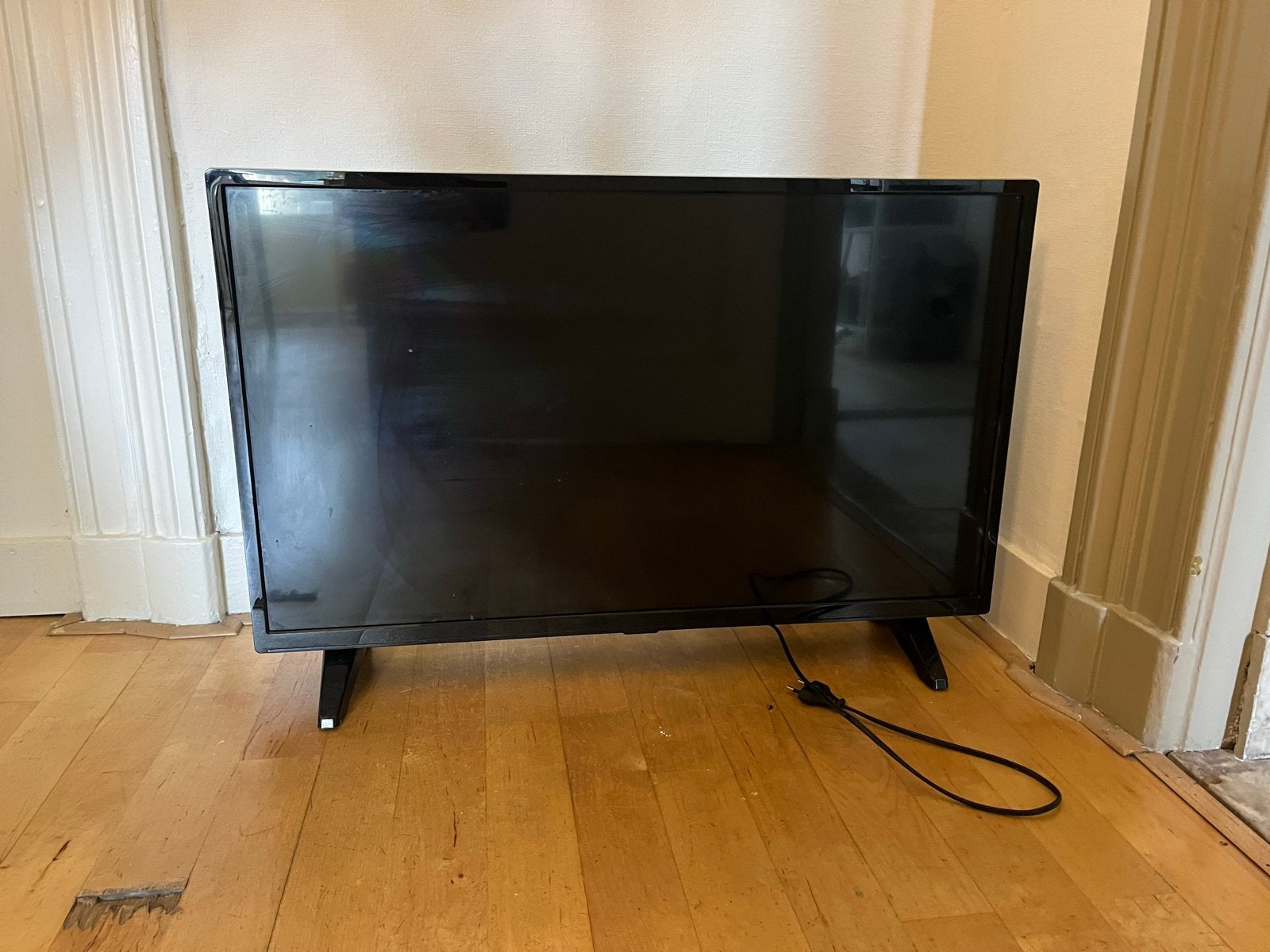 OK. 32" HD LED-TV DVB-T2/C (Model ODL 32641H-DIB), Audio, Tv en Foto, Gebruikt, 50 Hz, 80 tot 100 cm, Ophalen