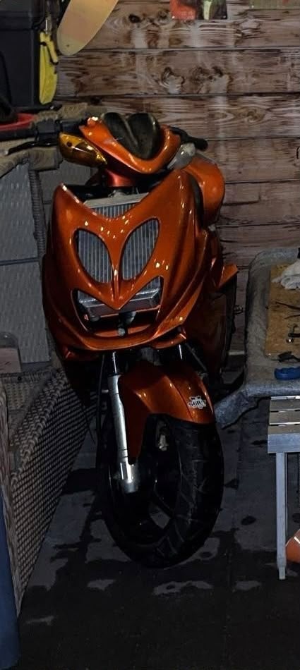 Aerox 70cc (Duitse Papieren), Ophalen, Tweetakt, Gebruikt, Aerox