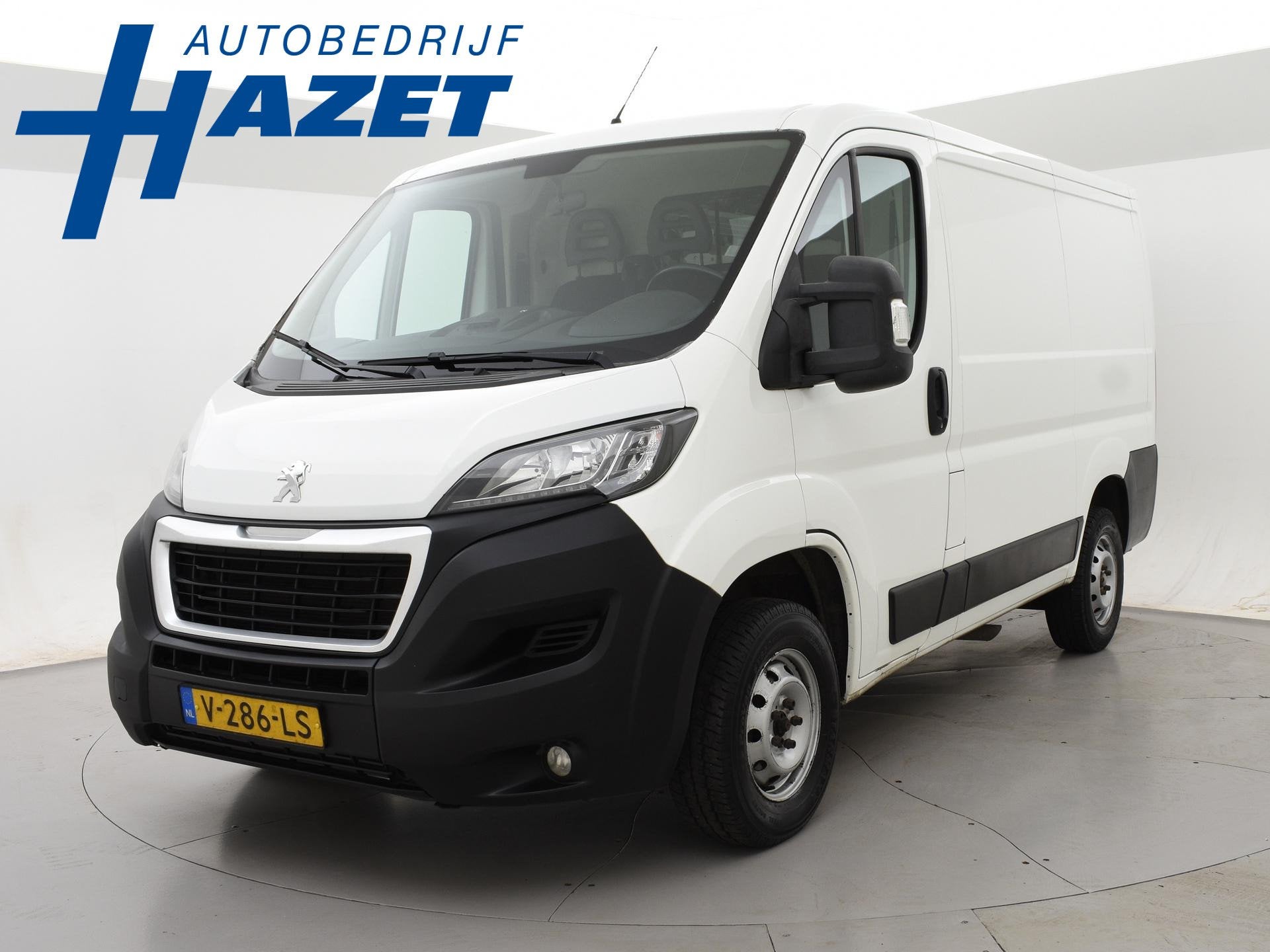 Peugeot Boxer 330 2.0 BLUEHDI 130 PK EURO 6 + CAMERA | TREKH, Auto's, Voorwielaandrijving, Stof, Gebruikt, Euro 6