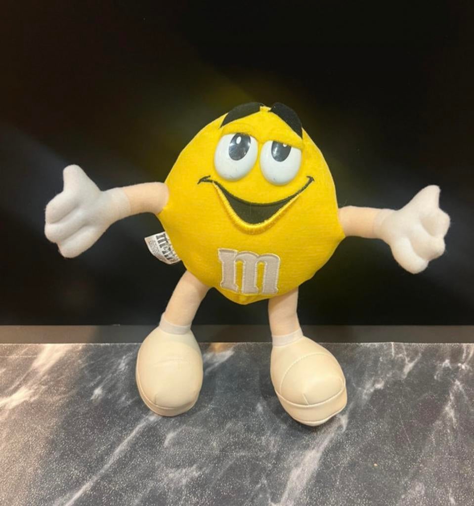 Gele M&M knuffel 30 cm, Ophalen of Verzenden, Zo goed als nieuw, Overige typen