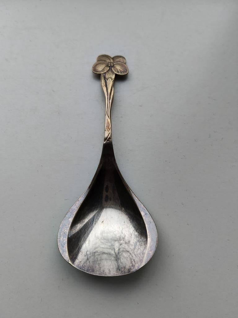 Zilver lepeltje met bloemmotief, Ophalen of Verzenden