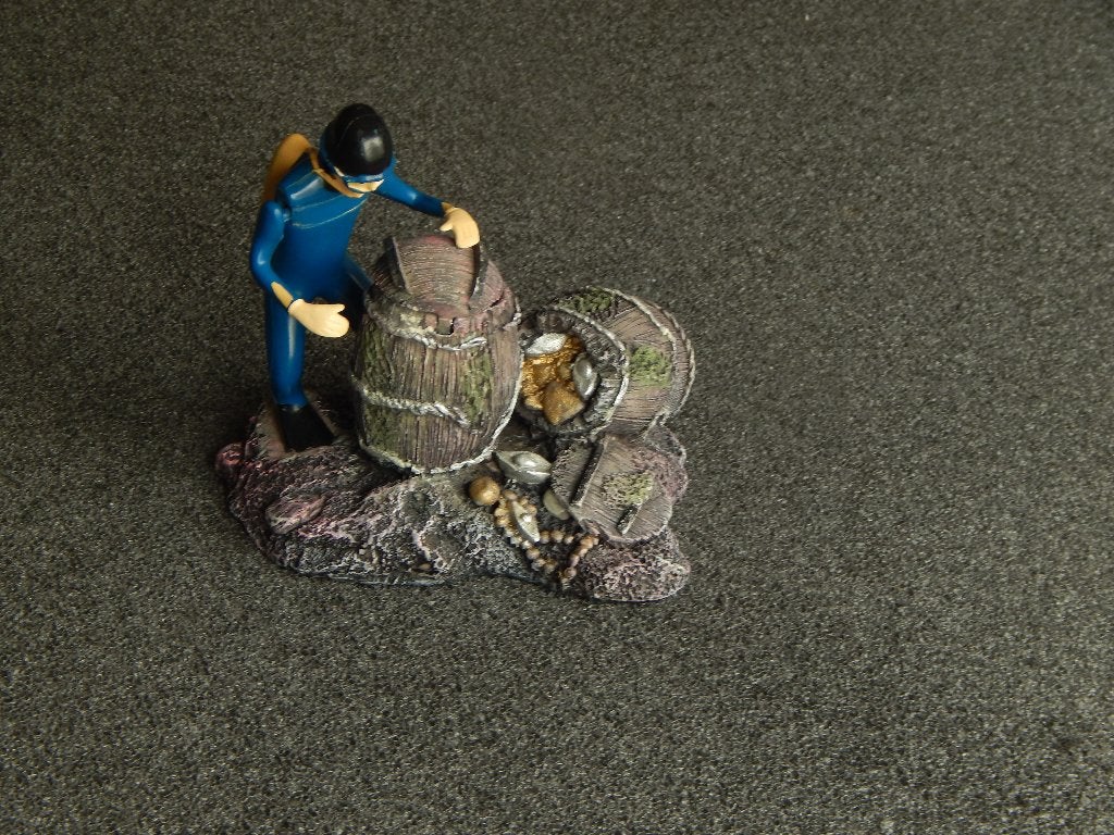 Aquarium decoratie ; Duiker met vaten., Ophalen of Verzenden, Gebruikt, Decoratie