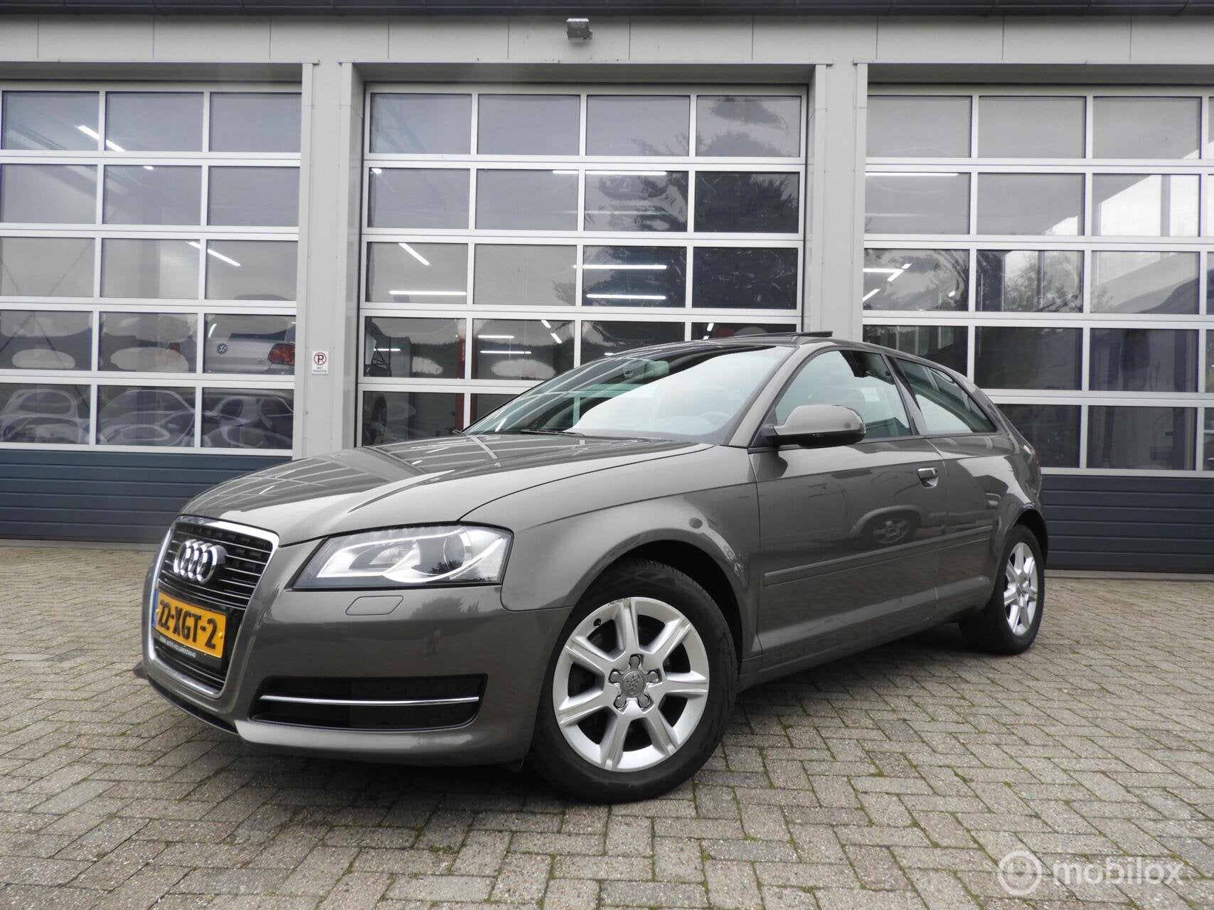 Audi A3 1.4 TFSI Xenon , schuifdak, Voorwielaandrijving, Euro 5, 125 pk, Gebruikt