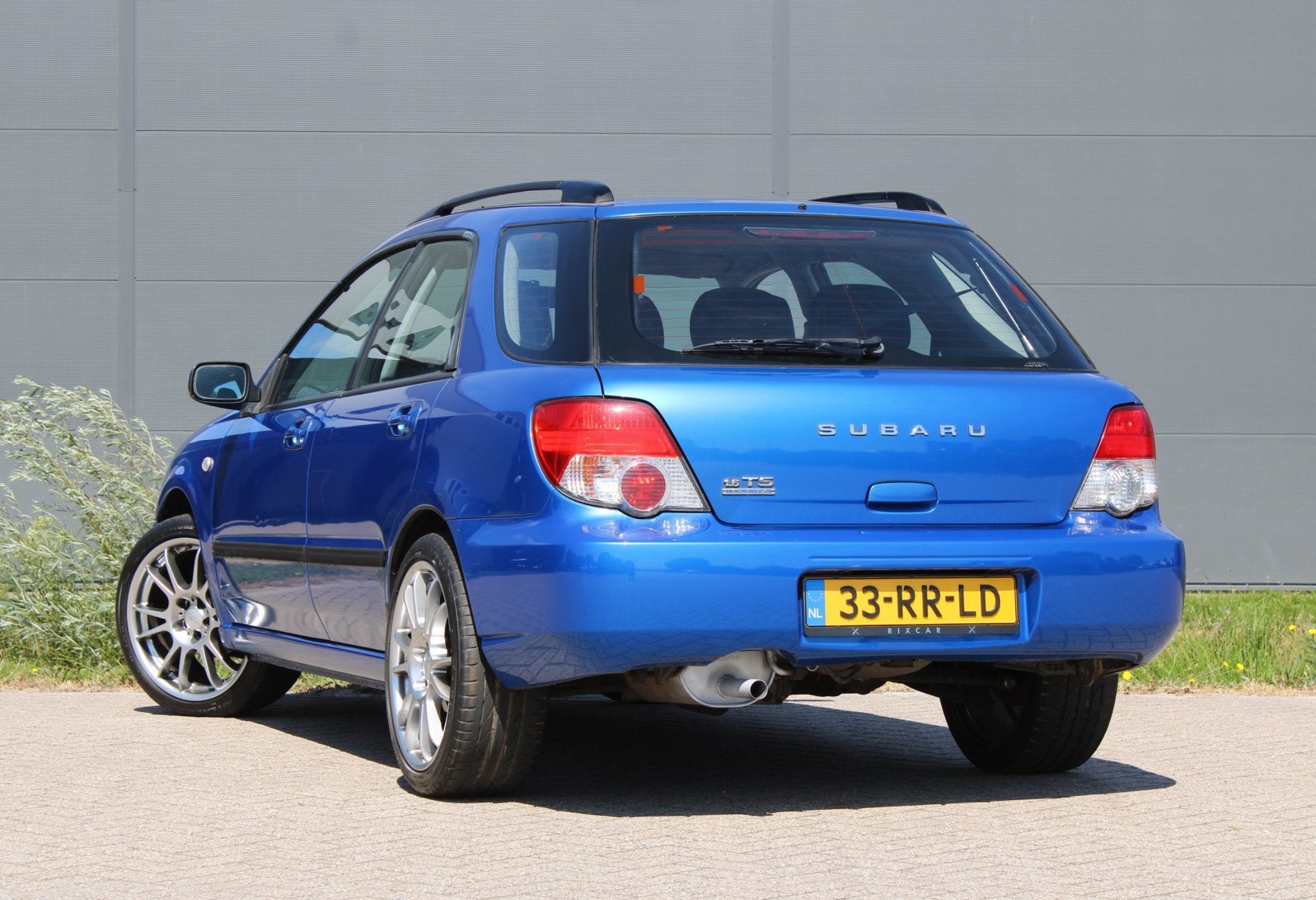 Subaru Impreza Plus 1.6 TS AWD CruiseControl Airco 18INCH !N, Auto's, Stof, Gebruikt, Zwart, Blauw