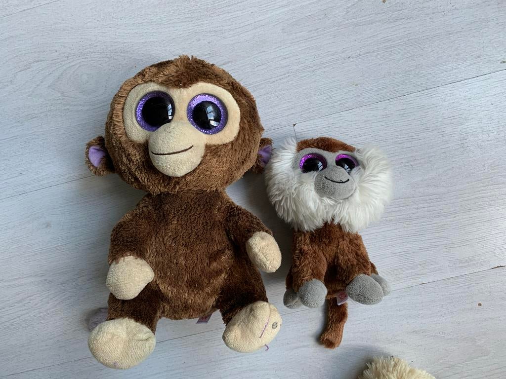 Leuke apen knuffels met grote ogen - set van 2, Ophalen of Verzenden, Zo goed als nieuw, Overige typen