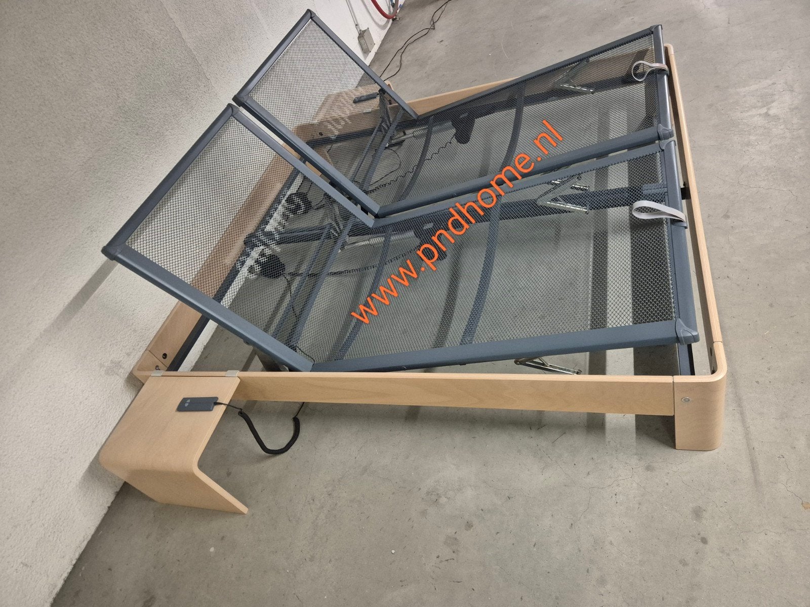 Auping Auronde bed elektrisch verstelbaar 180 x 200, Verstelbaar, Overige kleuren, Tweepersoons, Ophalen of Verzenden