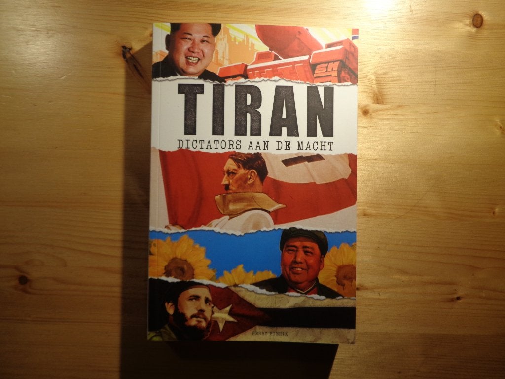 Perry Pierik - Tiran. Dictators aan de macht, Boeken, Ophalen, Niet van toepassing, Perry Pierik, Zo goed als nieuw