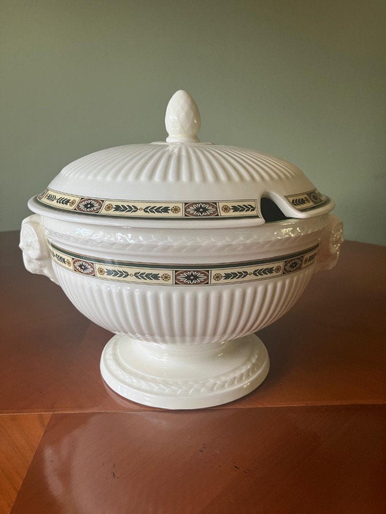 Wedgwood Edme Carlton soepterrine NIEUW, Overige typen, Nieuw, Ophalen of Verzenden, Overige stijlen