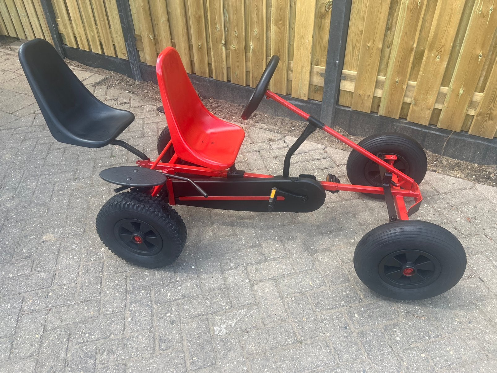 Mooie BERG + 2 stoelen (aanhanger), Kinderen en Baby's, Speelgoed | Buiten | Skelters, Ophalen, Zo goed als nieuw, Berg, Duozit