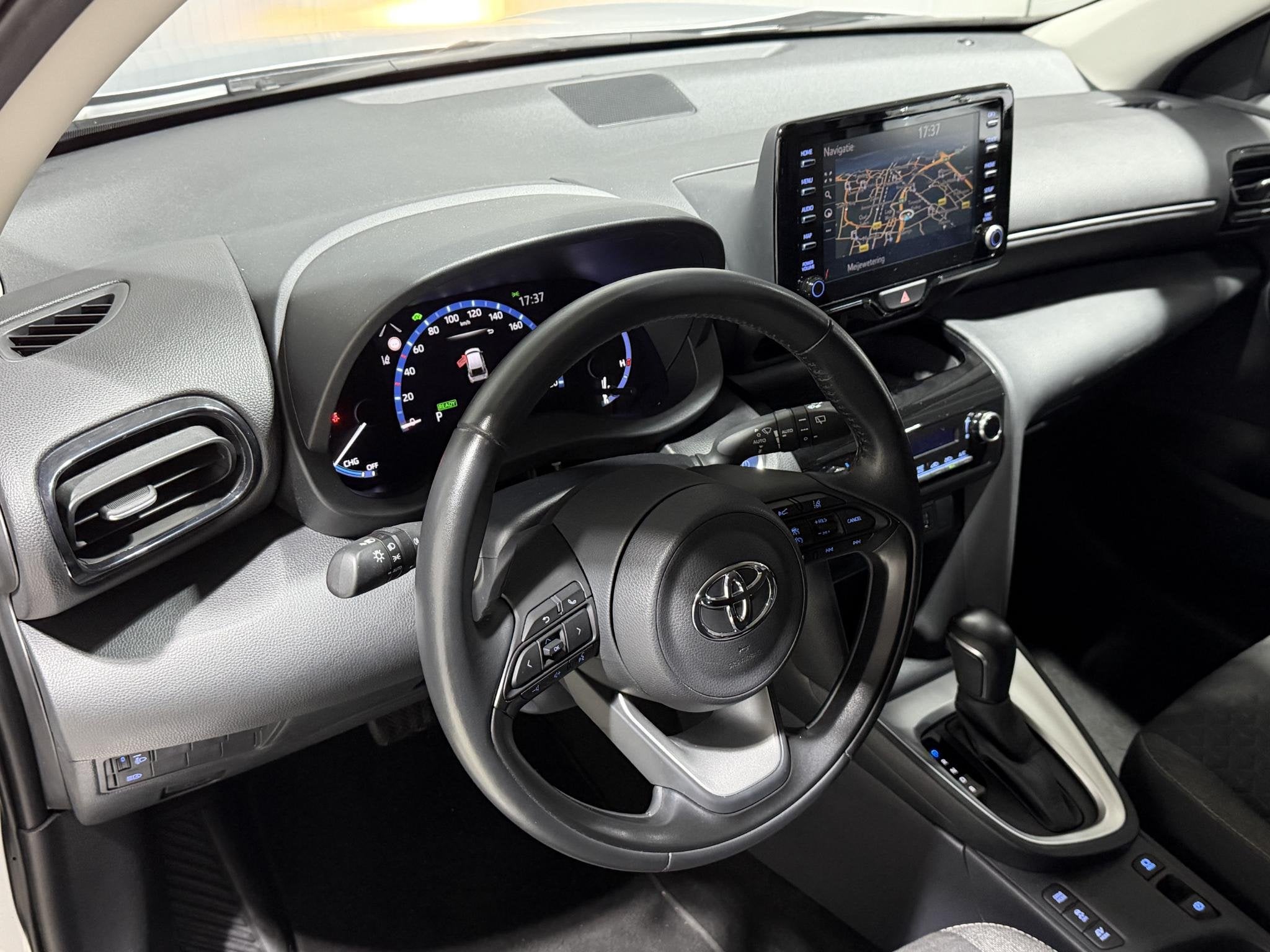 Toyota Yaris Cross 1.5 Hybrid Dynamic edition | Parkeersenso, Dealer onderhouden, Stof, Gebruikt, 116 pk