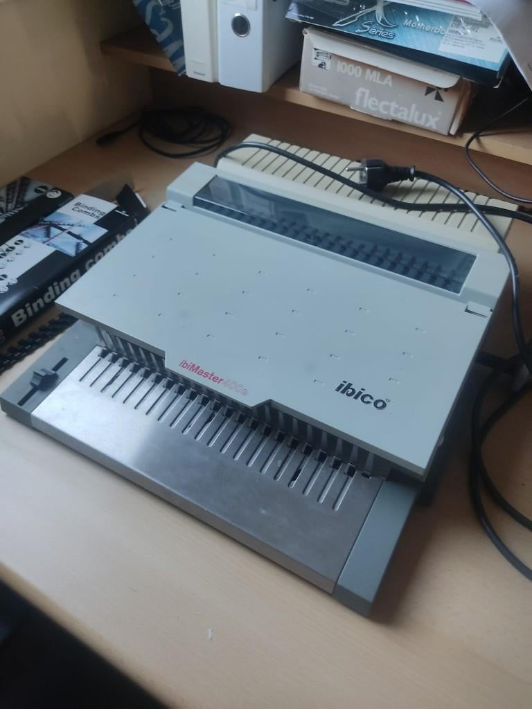 IbiMaster 400e inbind apparaat, Diversen, Ophalen, Gebruikt