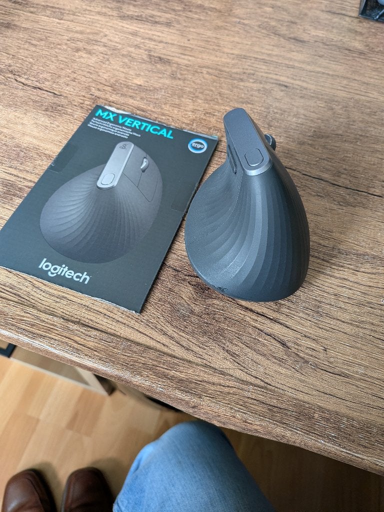 MX Vertical Mouse, Computers en Software, Muizen, Rechtshandig, Muis, Ergonomisch, Ophalen of Verzenden