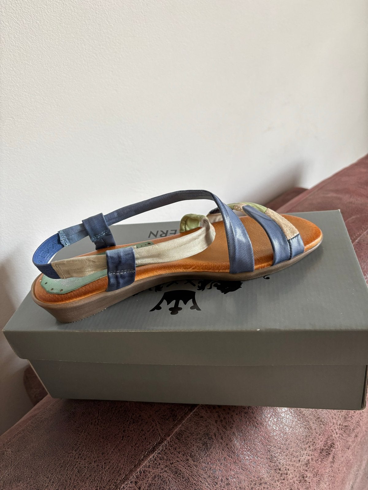Otto Kern Sandalen Maat 39 - Helemaal nieuw!, Ophalen of Verzenden, Nieuw, Blauw, Sandalen of Muiltjes