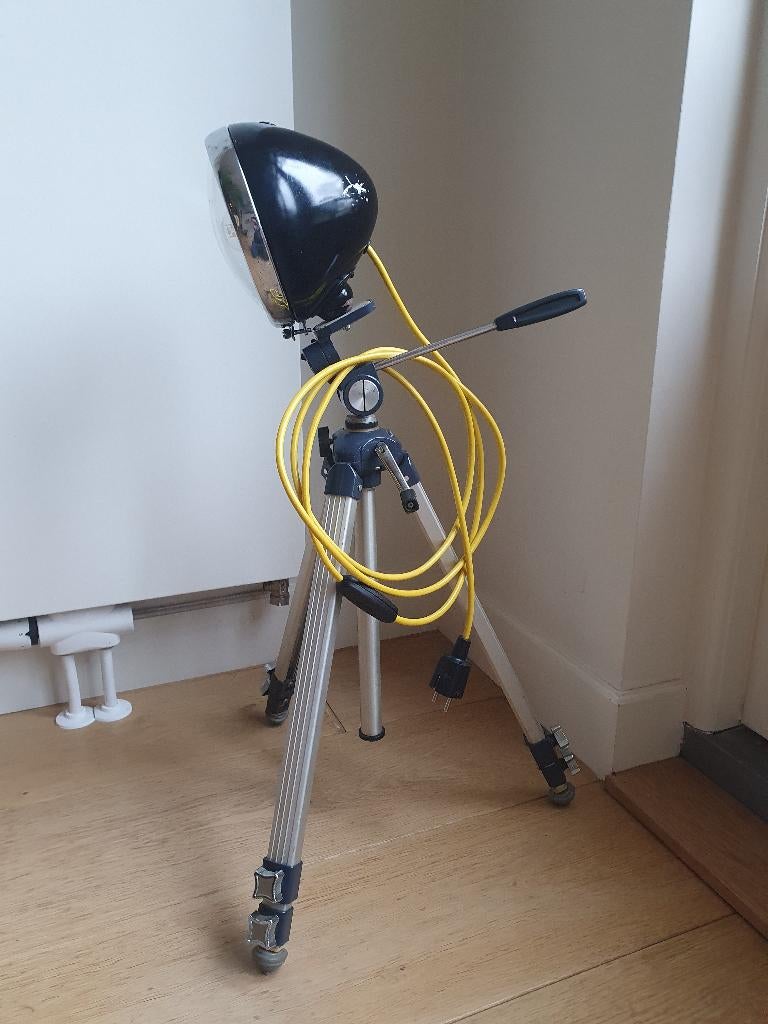 vloerlamp vintage statief tripod oldtimer koplamp led-dimmer, Gebruikt, Ophalen of Verzenden, Metaal, 150 tot 200 cm